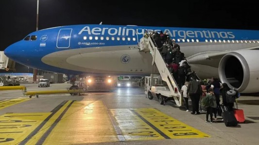 Aerolíneas Argentinas ofrecerá vuelos nocturnos a bajo costo