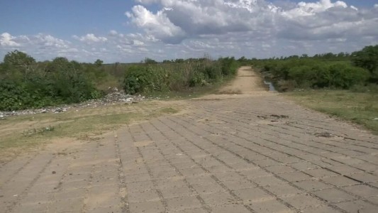 Alto Verde: balearon a un joven que montaba a caballo sobre el terraplén