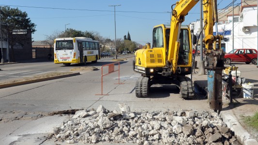 Este lunes continúa el plan de bacheo por lotes implementado en la ciudad