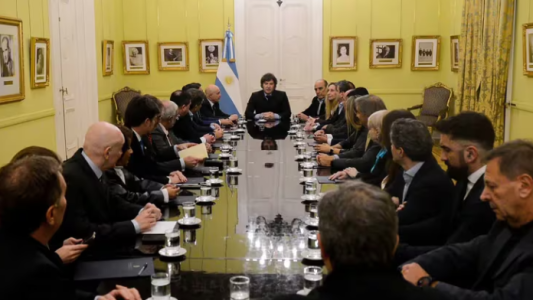 Milei recibirá con asado a diputados que avalaron el veto al aumento de las jubilaciones