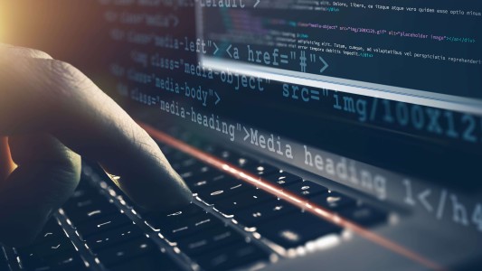 Provincia y Unicef capacitan a estudiantes en desarrollo web