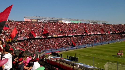 Primera Nacional: de los encumbrados, Colón será el primer en salir a la cancha