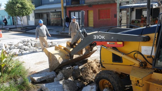 Trabajos de bacheo y cortes de tránsito previstos para este jueves en Santa Fe