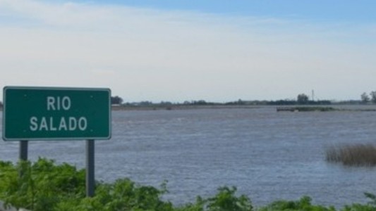 Un agente del Servicio Penitenciario se ahogó en el Río Salado