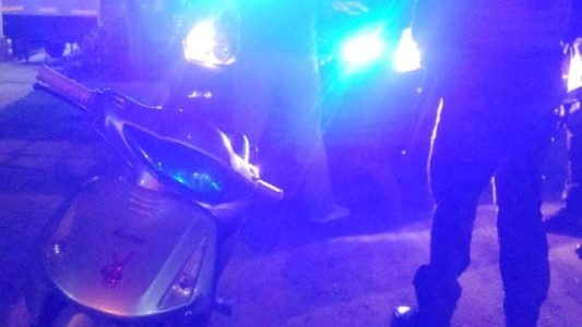 Armados y disfrazados de policía quisieron robar una casa en Recreo