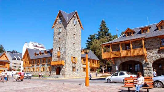 Conmoción en Bariloche por la muerte de una estudiante durante su viaje de egresados