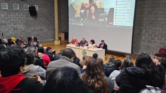 En disconformidad, ATE aceptó la propuesta salarial del gobierno