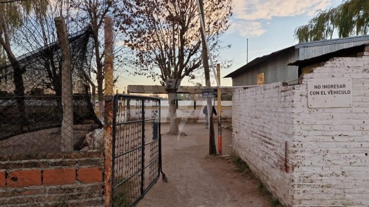 Club Los Canarios: preocupación por la pérdida de líquido cloacales