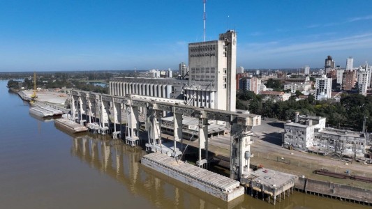 El Puerto de Santa Fe despacha 20 mil toneladas de soja hacia Timbúes