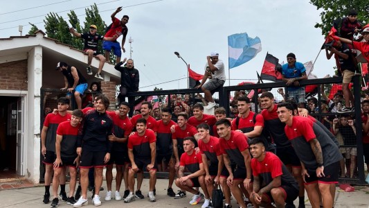 Colón entrenó y concentra en Buenos Aires esperando "la final" frente All Boys