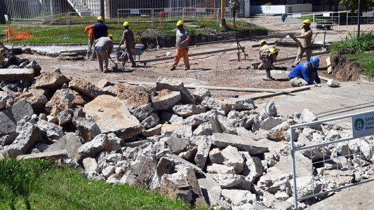 Continúa el plan de bacheo en distintos puntos de la ciudad de Santa Fe