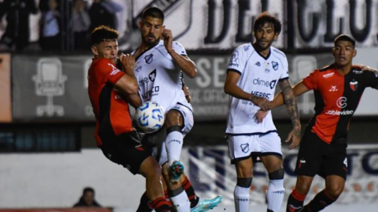 Colón empató con All Boys y se quedó sin chances de ascender