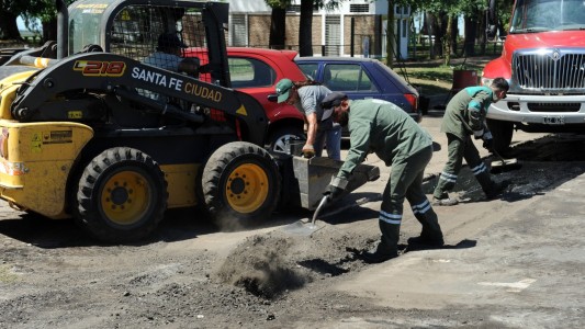 Continúan este jueves los trabajos de bacheo en distintos puntos de la ciudad