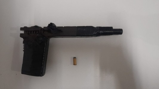 Un adolescente fue detenido por portación de arma en Rincón