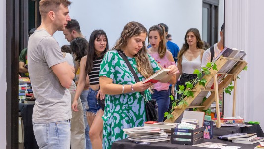 Estiman que más de 16 mil personas pasaron por la Feria del ibro de Santa Fe