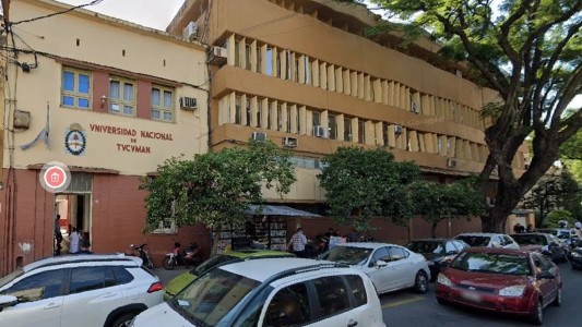 Tucumán: Denuncian a un docente de enfermería por aprobar alumnos a cambio de favores sexuales