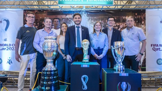 Semana Invencible: Miles de personas disfrutaron de Eternos Laureles en la Casa de Gobierno