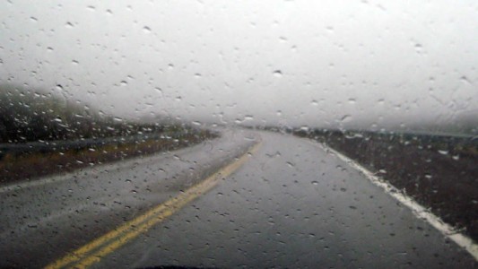 Tránsito: algunas rutas presentan clazadas húmedas debido a lluvias dispersas