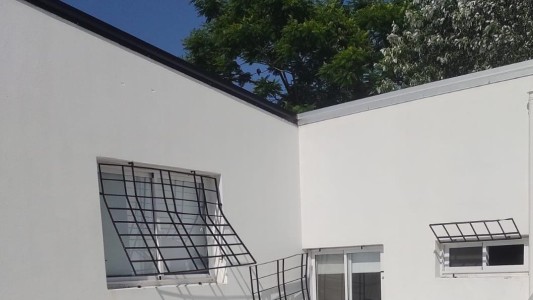 Otro robo en modo "escruche": se llevaron dinero y joyas de una casa