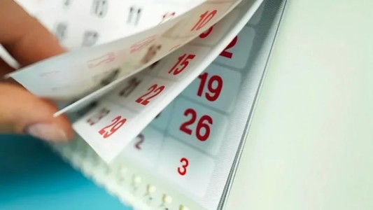 La decisión del Gobierno con los feriados puente en 2025: cuáles son los cambios