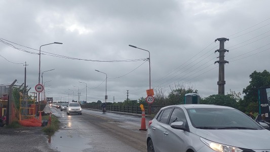 Llegó el día esperado: se rehabilitó el paso general por el Puente Carretero