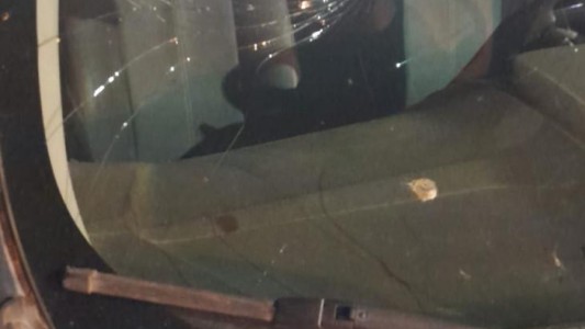 Denuncian que vehículos recibieron "piedrazos" en Circunvalación Oeste