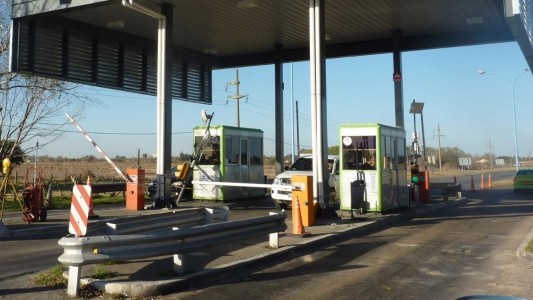 Se levantó el pago del peaje en el acceso a la autopista Santa Fe - Rosario