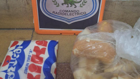 Insólito robo: se llevó parte de la merienda de una escuela