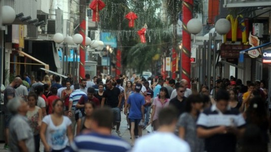 Santa Fe se prepara para vivir la "Noche de las Compras" con shows, sorteos y ofertas