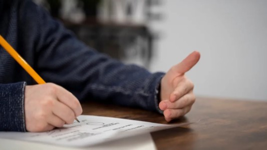 2.000 empleados públicos santafesinos deberán rendir exámenes para renovar sus contratos