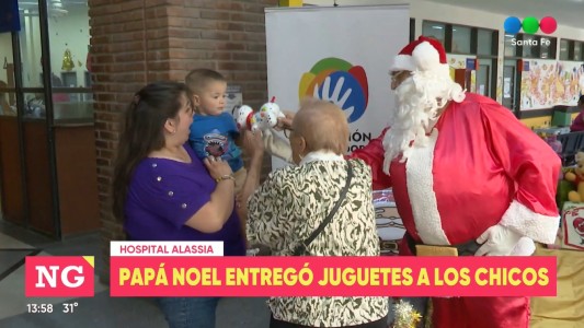 La visita de Papá Noel llevó alegría al hospital Alassia