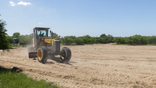 La Municipalidad comenzó los trabajos de recuperación en la Playa Los Alisos