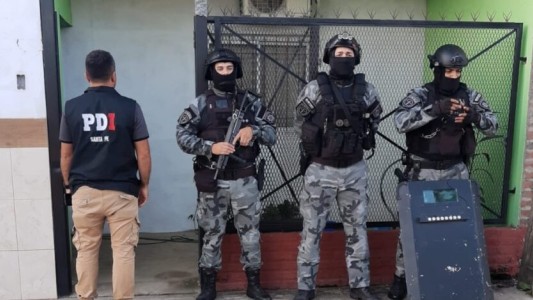 Detuvieron a dos hombres por estafa a una concesionaria en Santa Fe