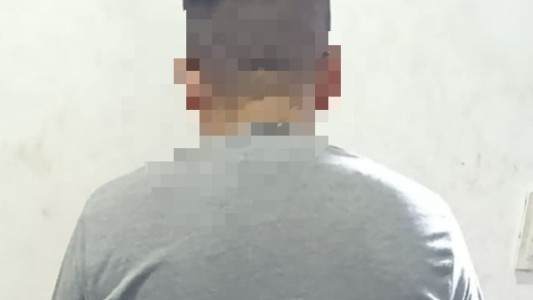 Era conductor de aplicación y lo detuvieron por manejar un auto robado