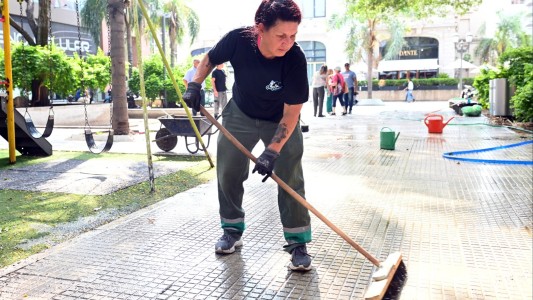 Doce espacios verdes contarán con placeros para su mantenimiento