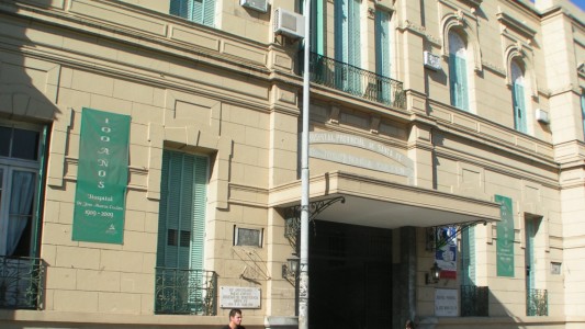 Dos heridos con arma blanca en la zona de boliches de la RN 168