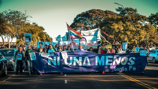 8M: En 2024, se redujeron un 59 % las muertes violentas de mujeres