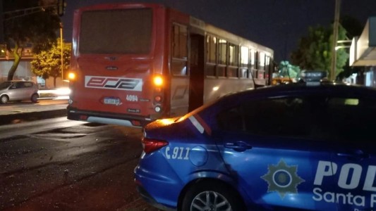 Falta de iluminación: en pocas horas hubo dos accidentes frente a la comisaría 9na