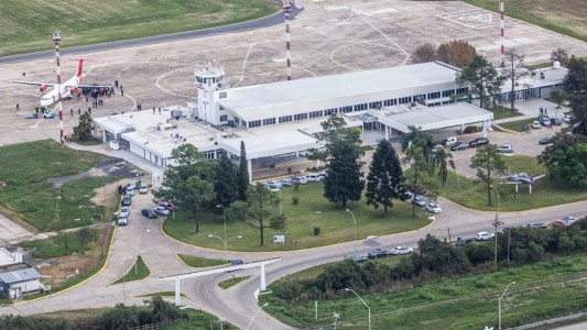 El Aeropuerto de Sauce Viejo suma vuelos diarios a Buenos Aires, incluidos los domingos