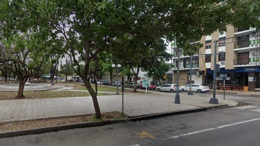 Comienza la reparación del hundimiento de plaza Pueyrredón