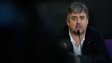 Pistolas Taser: el ministro Cococcioni confirmó que "habrá una prueba piloto"