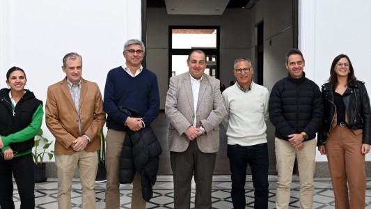 Congreso de Cirugía Pediátrica 2026: Poletti recorrió la Estación Belgrano junto a miembros de ACACIP