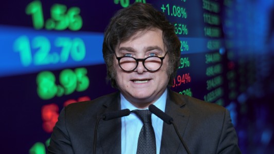 Milei se pronunció sobre la crisis financiera global