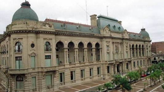 Paro de la CGT: ¿podría la provincia descontar el día por adherir a la medida?