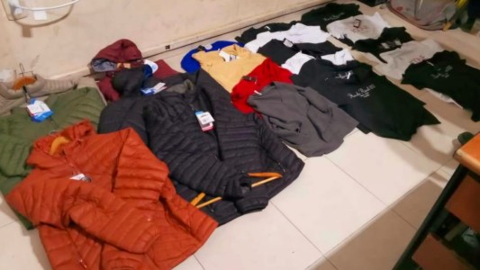 Detuvieron a cuatro mujeres que habían ingresado a robar a comercios en Esperanza