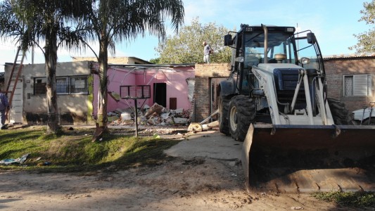 Esperanza: derribaron un búnker de venta de drogas en el barrio La Orilla