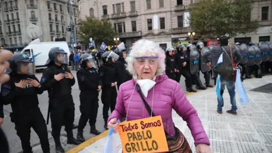 Marcha de Jubilados: hubo nuevos enfrentamientos entre los manifestantes y la policía