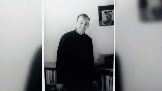 Cómo fue el paso de Bergoglio por Santa Fe, antes de convertirse en el Papa Francisco