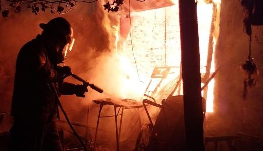 Se incendió una vivienda de barrio Coronel Dorrego