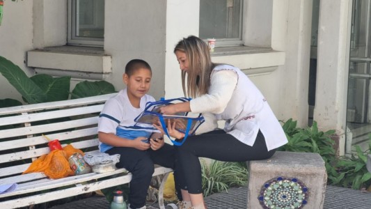 Provincia entregó 600 kits con útiles escolares para las escuelas hospitalarias de Rosario y Santa Fe